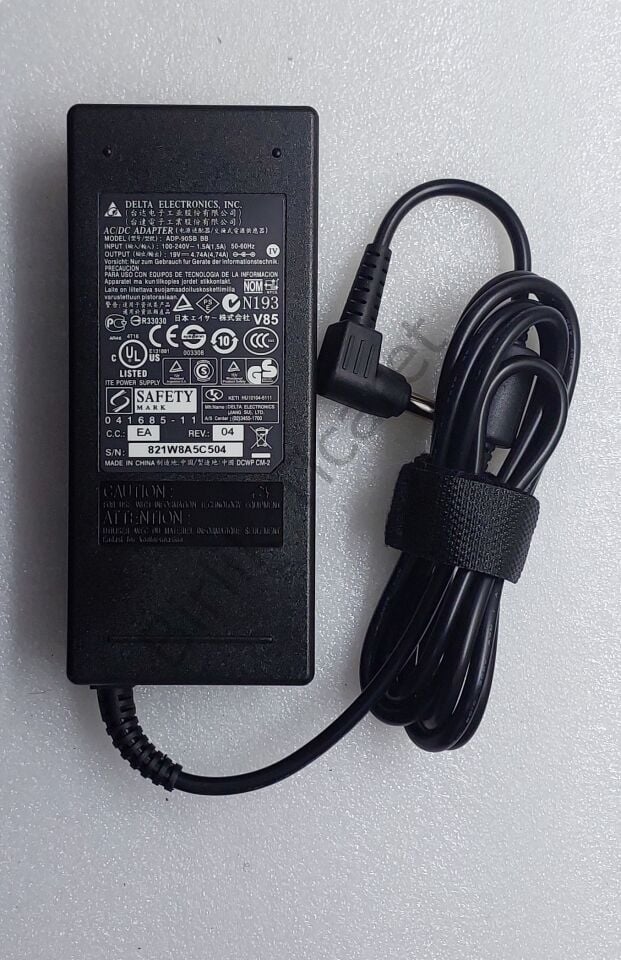 Casper Adaptör 19V 4.74A 90W Standart Uç