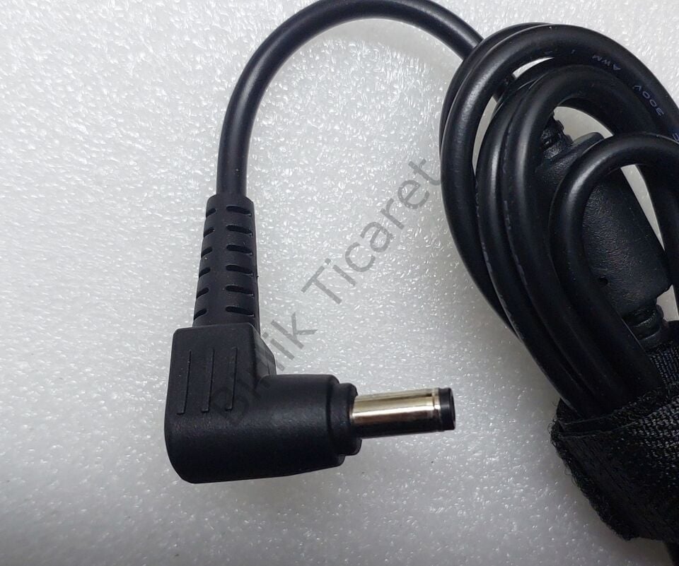 Casper Adaptör 19V 4.74A 90W Standart Uç